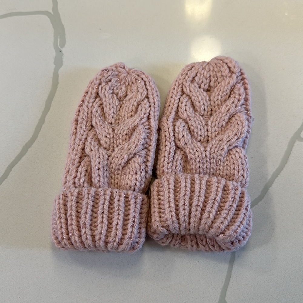 NWOT Baby gap pink cable knit sparkle mittens size XS / S 12-24 months 🧤🩷